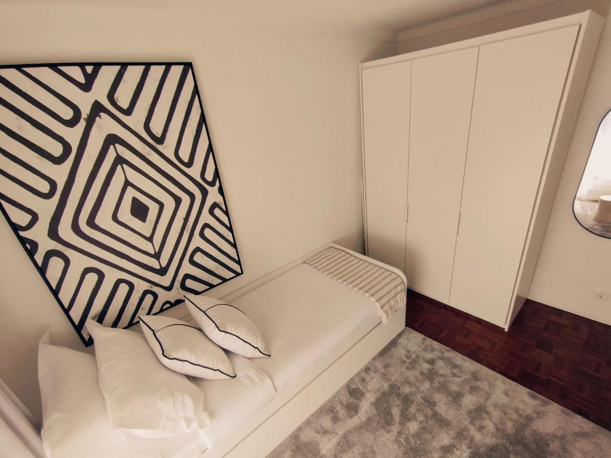 Theone Alfama Apartamento *