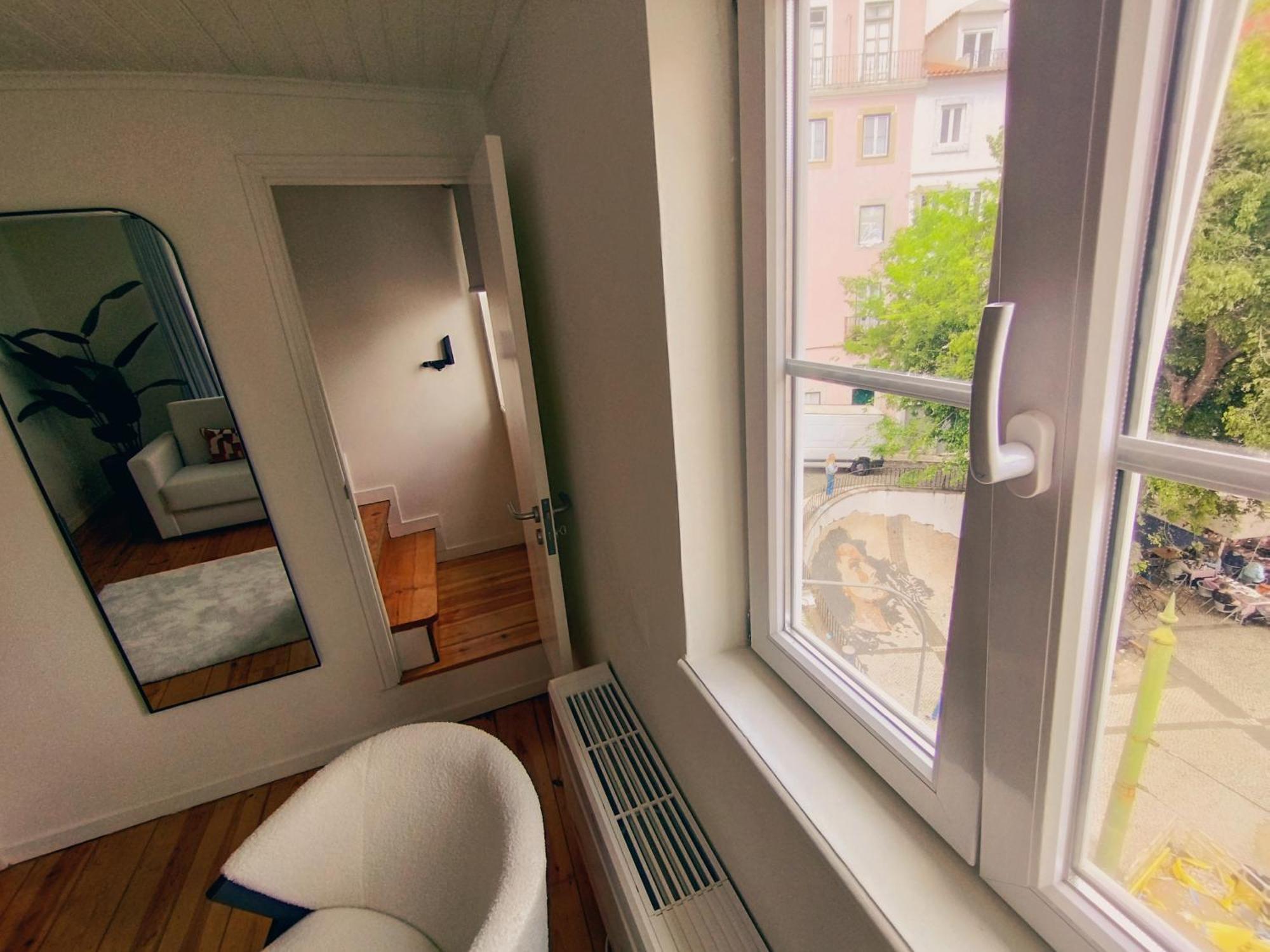 Theone Alfama Apartamento *